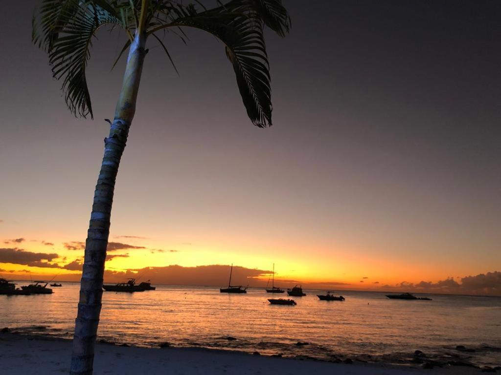 Appartamento Troux Aux Biches Le Cerisier A2 Mauritius Esterno foto